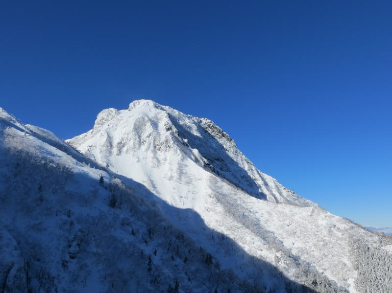 阿弥陀岳