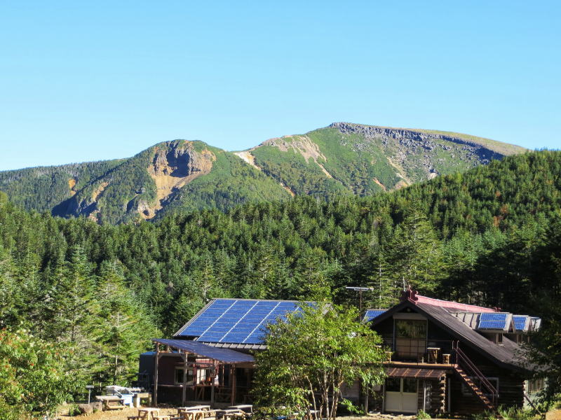 行者小屋と硫黄岳