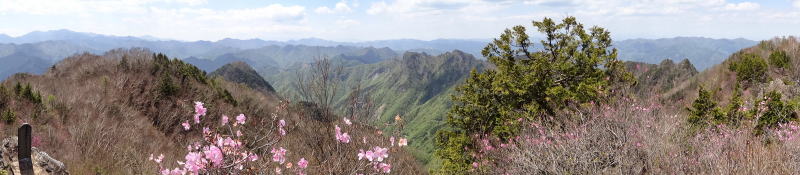 両神山頂