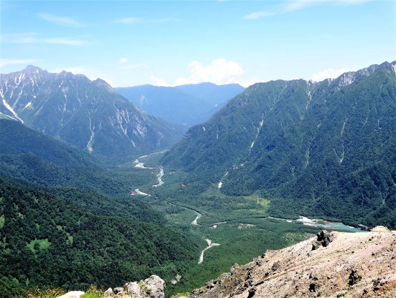 穂高岳と上高地