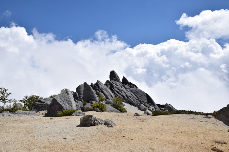 薬師岳山頂