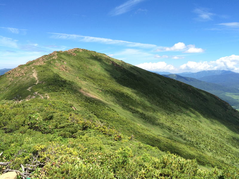 至仏山