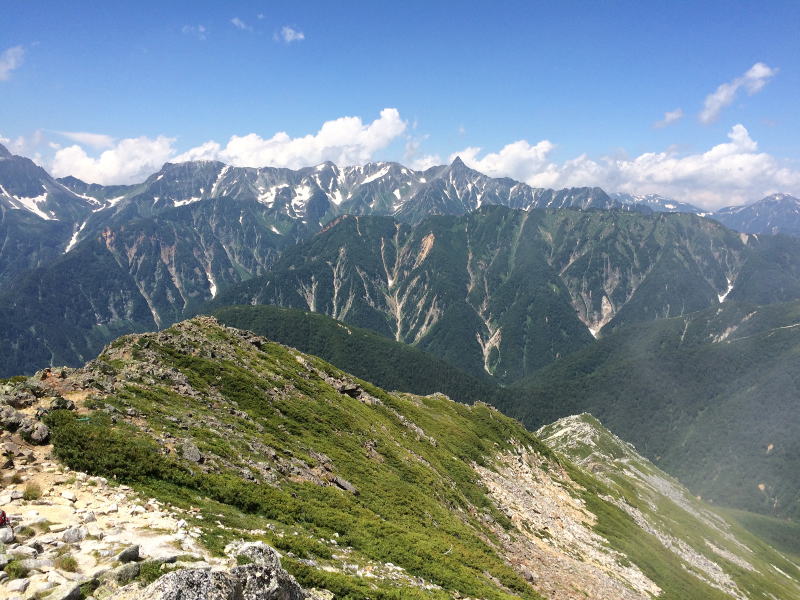 常念岳山頂