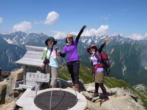 常念岳山頂