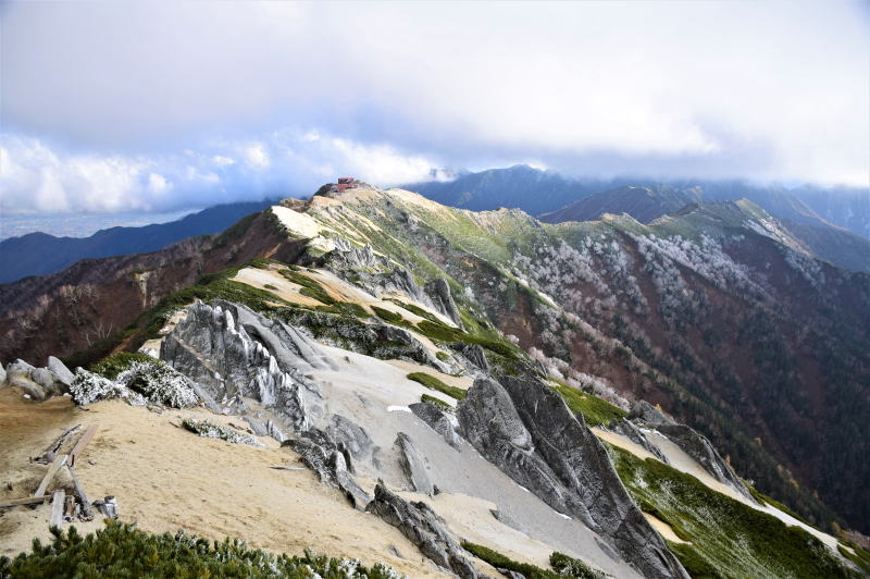 燕山荘