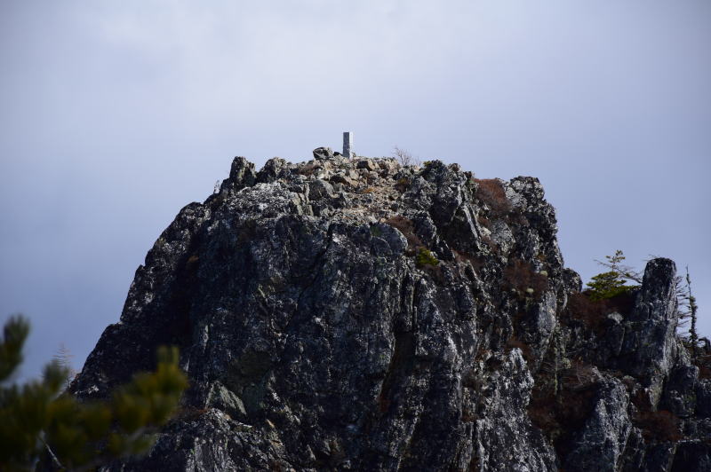 武信白岩山