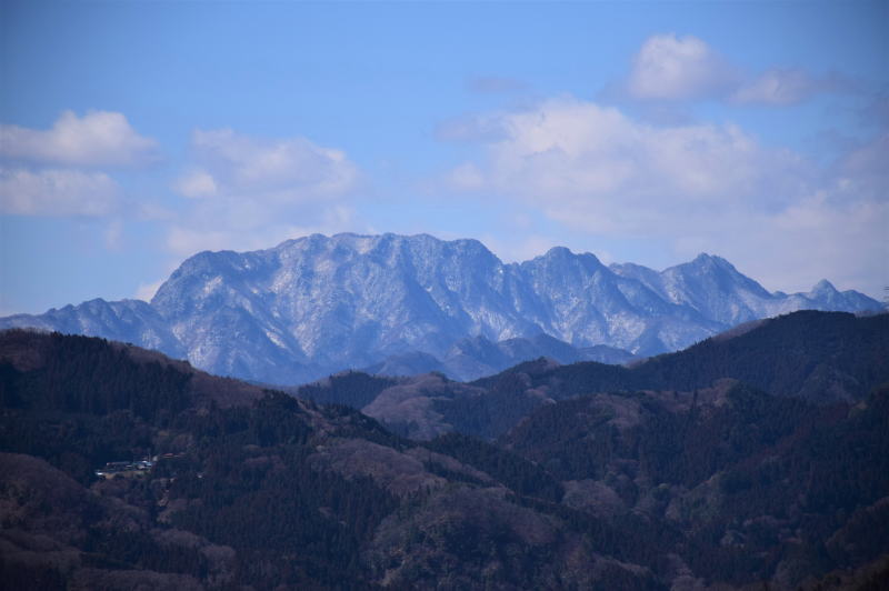 両神山