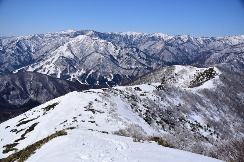 松手山