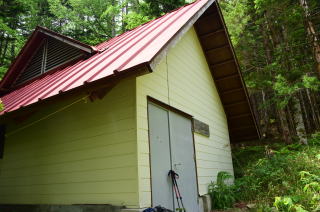 池山御池小屋