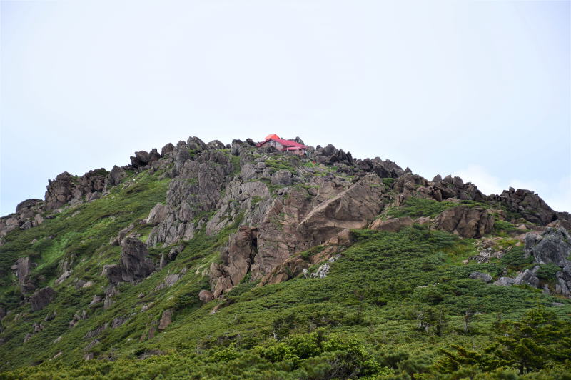 早池峰山頂避難小屋