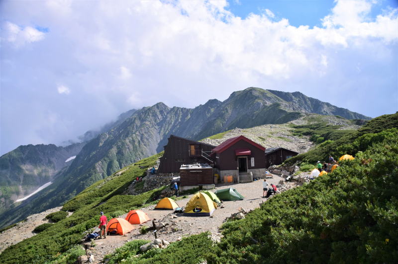 北岳山荘