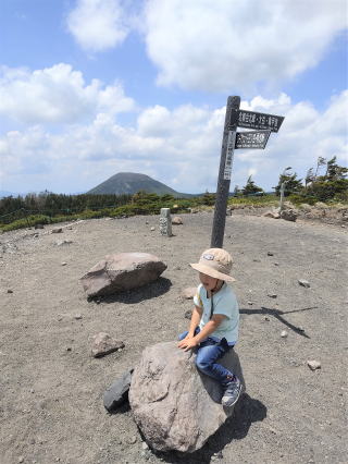 北横岳南峰